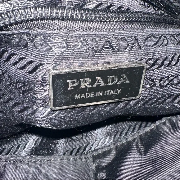 Vintage 90's Prada Vela Nylon Double Buckle Black Messenger Crossbody Bag Rare - Picture 4 of 9